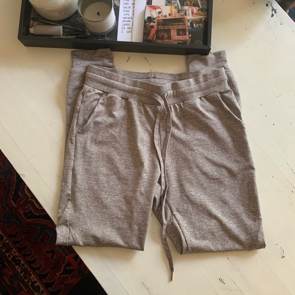 Buff Bunny Jasmine Jogger - neutral color